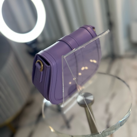 ๐SOLD๐ NWT Versace Greca Goddess Baby Violet Small Bag - Picture 4 of 6